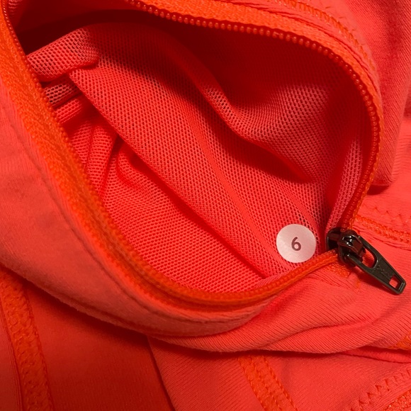 Lululemon Forme Jacket Size 6 Light flare/Inkwell/Stripes - Picture 5 of 15